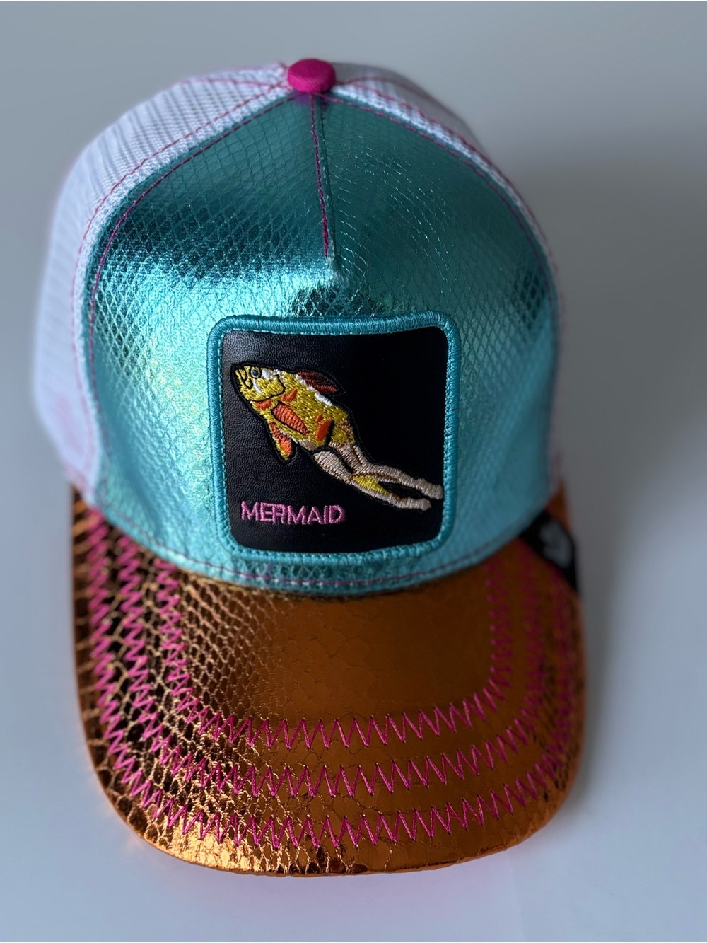 Rare Goorin Bros Animal Farm “Ocean Rudeness” Mermaid Trucker Hat Snapback - Picture 7 of 12